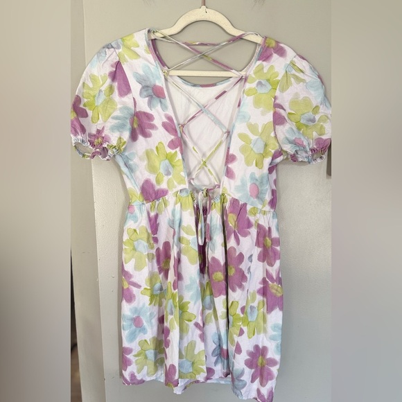 Aritzia Sunday Best Floral Puff Sleeve Dress - Picture 4 of 5